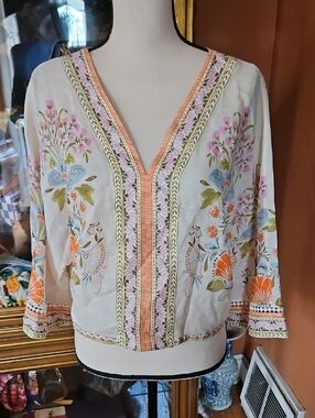 Caballero Floral V-Neck Top in Cream with Pastel Accents